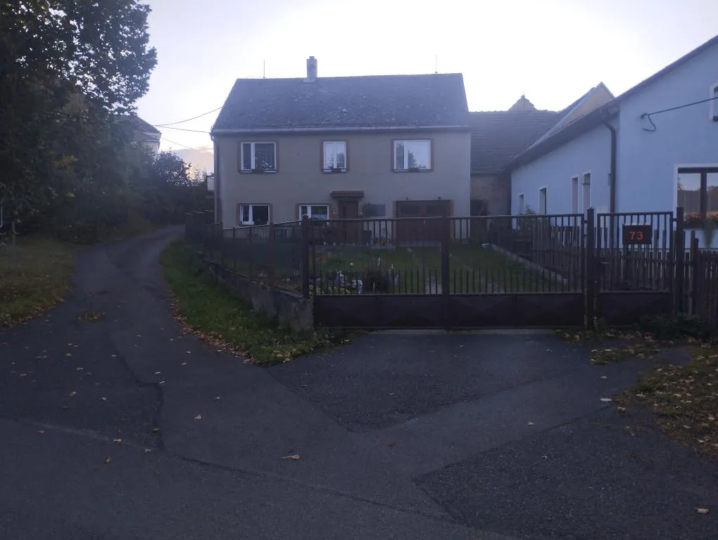 Zpětný leasing — rodinný dům + chata, Chrastavice — fotografie 3