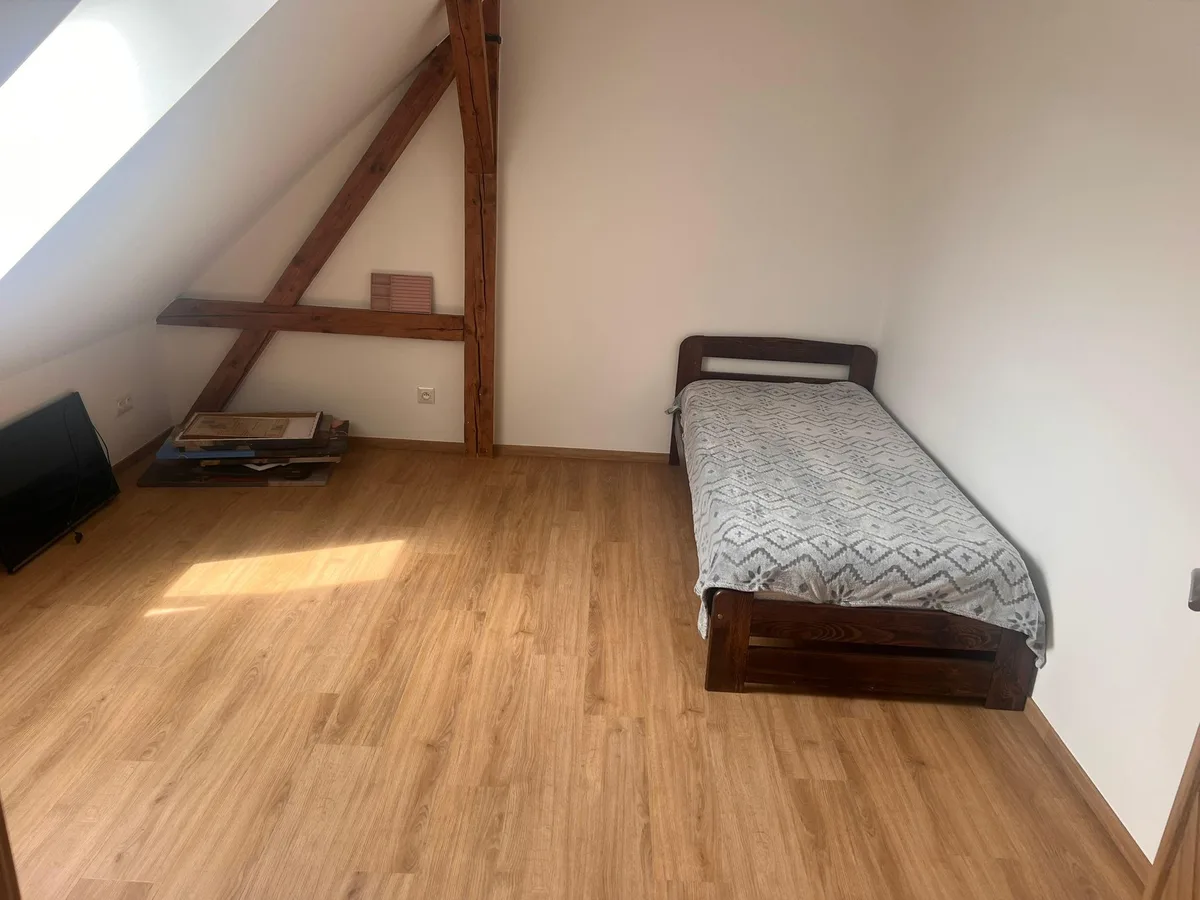 Rodinný dům s nájemcem, Dlouhý Újezd 26