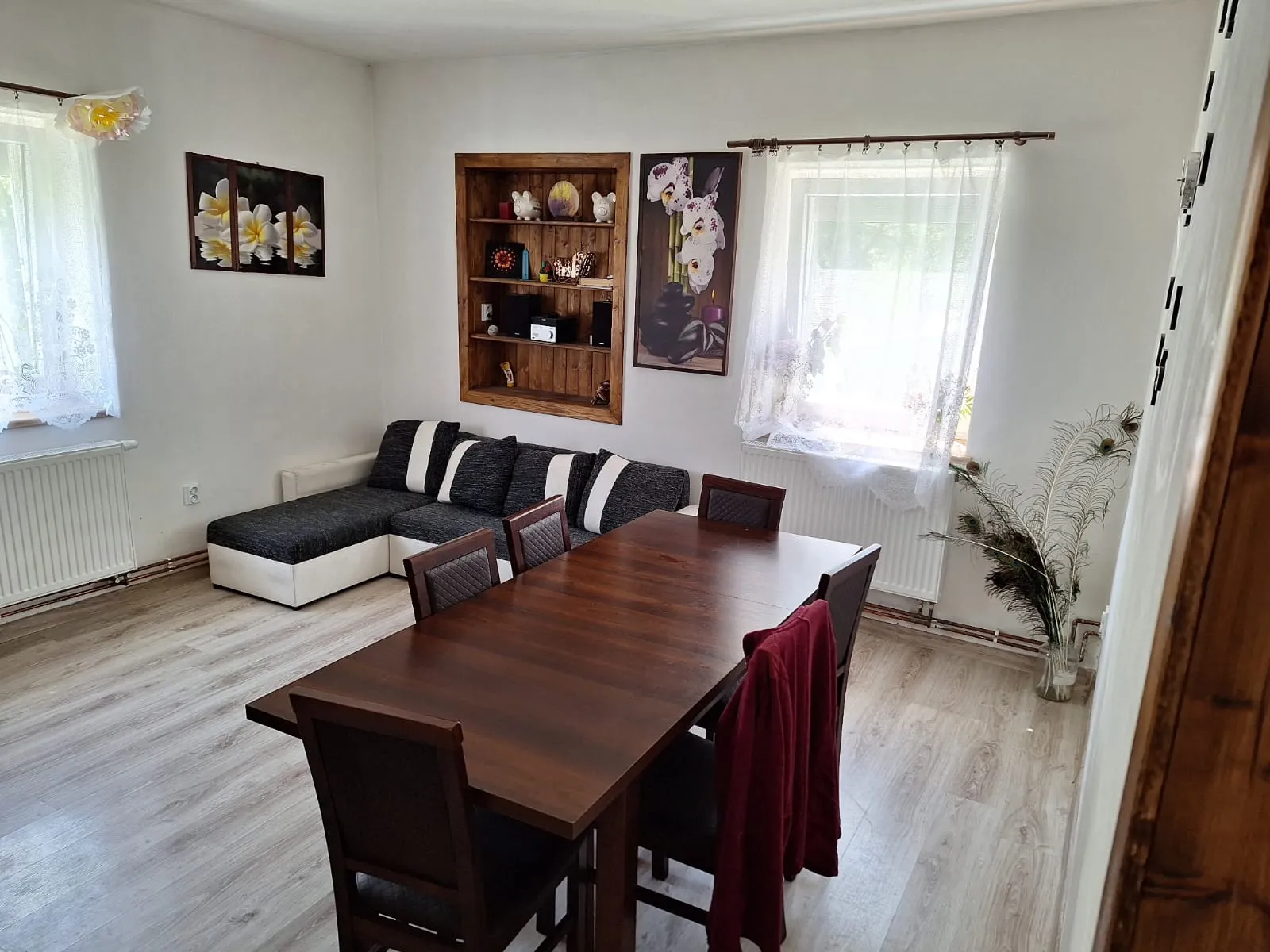 Dvougenerační RD s nájemcem, Radiměř 36