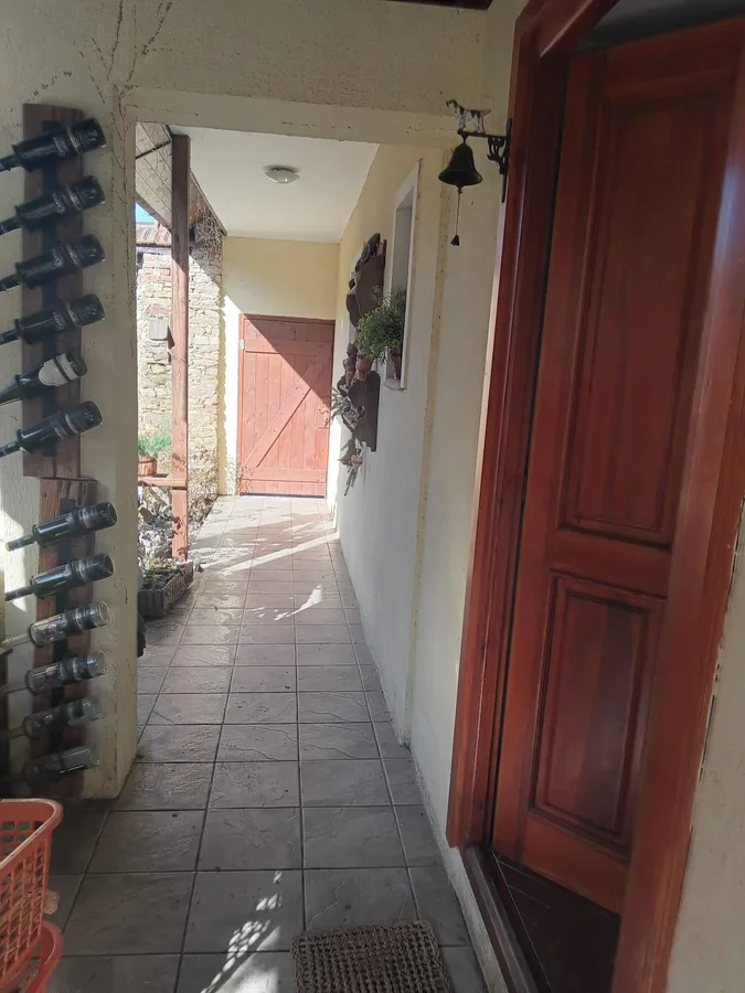 Dvougenerační RD s nájemcem, Toušice 10